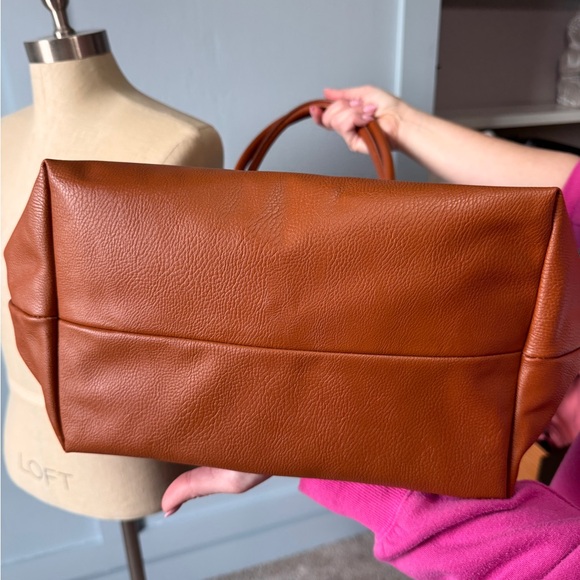 Universal Thread Tan Leather Tote - Picture 6 of 6